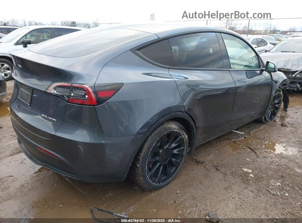 7SAYGDEE3PF708588 2023 TESLA MODEL Y Gray Tył prawy