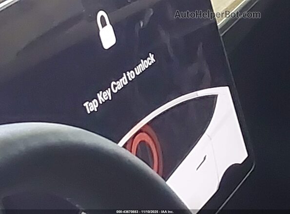 7SAYGDEE3PF792413 2023 TESLA MODEL Y White Widok wnętrza 360 stopni