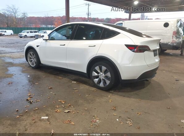 7SAYGDEE3PF792413 2023 TESLA MODEL Y White Tył lewy