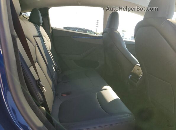 7SAYGDEE3TA440438 2026 TESLA MODEL Blue Vista interior trasera