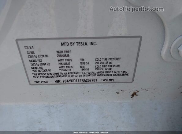 7SAYGDEE4RA267781 2024 TESLA MODEL Y White Widok komory silnika