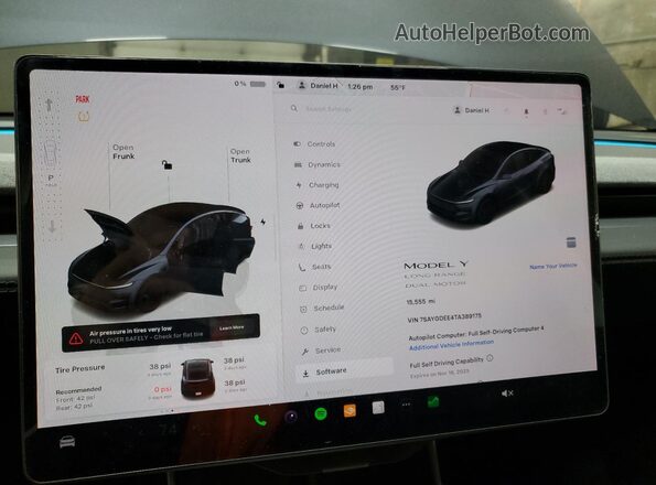 7SAYGDEE4TA389175 2026 TESLA MODEL Gray ხელსაწყოთა პანელის ხედი