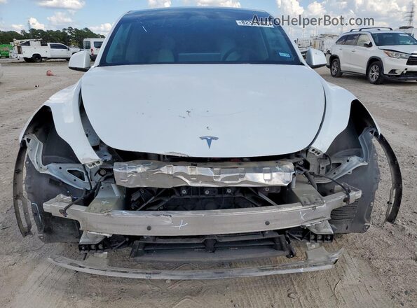 7SAYGDEE6NF327170 2022 TESLA MODEL Белый Вид спереди
