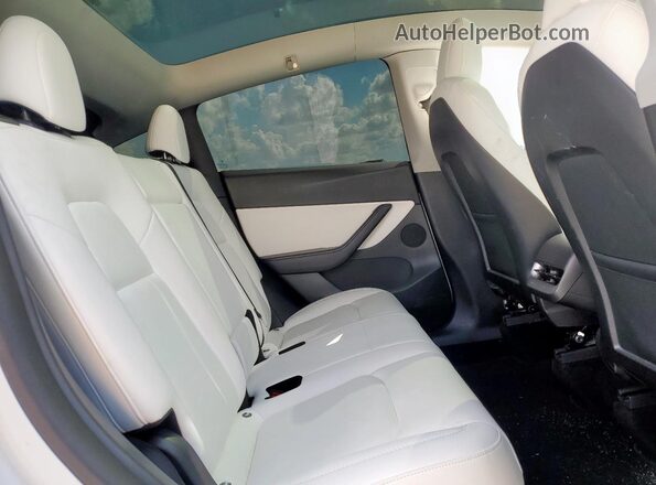 7SAYGDEE6NF327170 2022 TESLA MODEL Белый Вид задних сидений