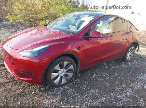7SAYGDEE7RA260808 2024 TESLA MODEL Y Red Front left