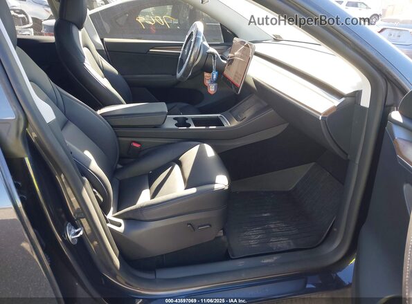 7SAYGDEE7RF198376 2024 TESLA MODEL Y Black წინა სალონის ხედი