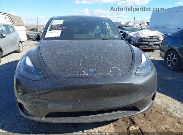 7SAYGDEE7RF198376 2024 TESLA MODEL Y Black ხელსაწყოთა პანელის ხედი