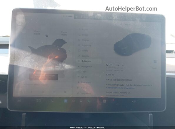 7SAYGDEE8RA237988 2024 TESLA MODEL Y Черный Вид задних сидений
