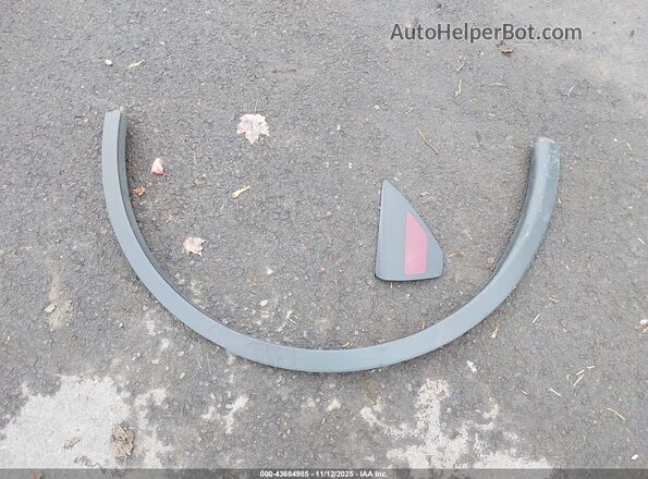 7SAYGDEE9NF509753 2022 TESLA MODEL Y Gray Instrument cluster view