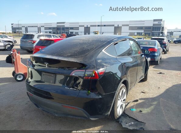 7SAYGDEE9PA151523 2023 TESLA MODEL Y Black Tył prawy