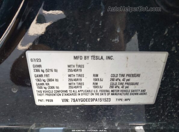 7SAYGDEE9PA151523 2023 TESLA MODEL Y Black Widok komory silnika