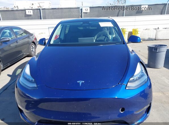 7SAYGDEEXNF393379 2022 TESLA MODEL Y Blue Вид панелі приладів