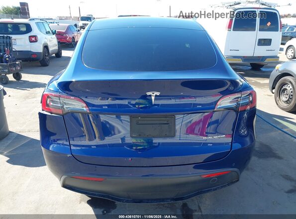 7SAYGDEEXNF393379 2022 TESLA MODEL Y Blue 