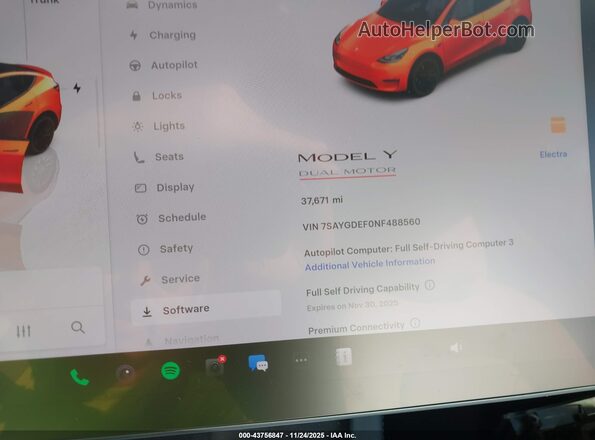 7SAYGDEF0NF488560 2022 TESLA MODEL Y White Widok tylnych siedzeń