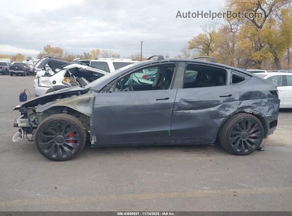 7SAYGDEF3NF506307 2022 TESLA MODEL Y Gray 