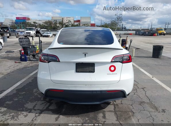 7SAYGDEF5NF409819 2022 TESLA MODEL Y White 