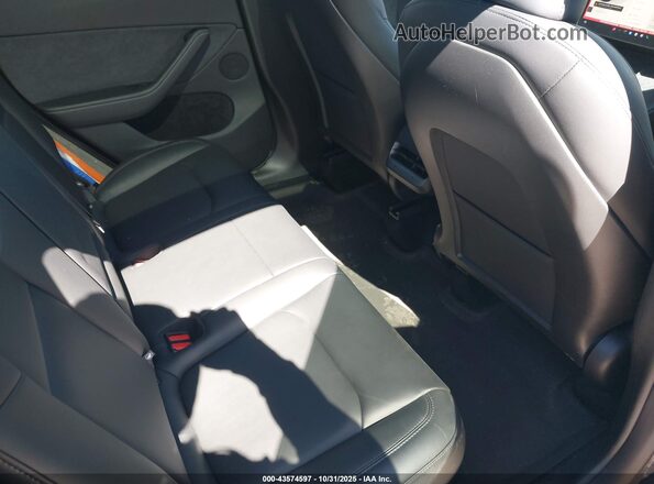 7SAYGDEF7SA350765 2025 TESLA MODEL Y Серый Вид наклейки с VIN-кодом