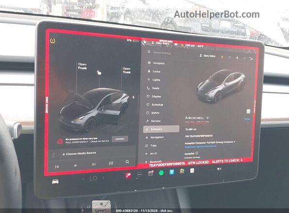 7SAYGDEF8RF089515 2024 TESLA MODEL Y Gray უკანა სავარძლების ხედი
