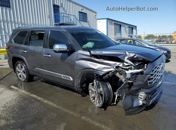 7SVAAABA1PX009052 2023 TOYOTA SEQUOIA Серый Передняя правая четверть