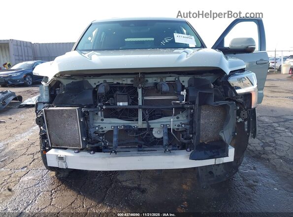 7SVAAABA2PX006645 2023 TOYOTA SEQUOIA Blue Դիմացի տեսք