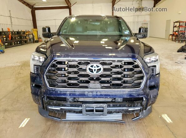 7SVAAABA3PX012860 2023 TOYOTA SEQUOIA Blue Widok z przodu