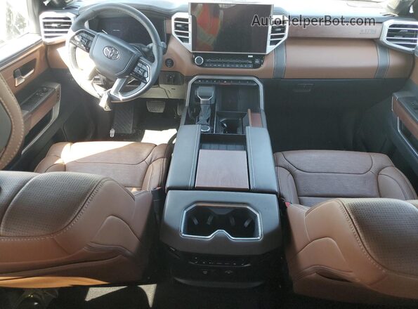 7SVAAABA4SX063521 2025 TOYOTA SEQUOIA Green Dashboard view