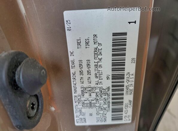 7SVAAABA7SX057406 2025 TOYOTA SEQUOIA Brown VIN կոդի պիտակի տեսք