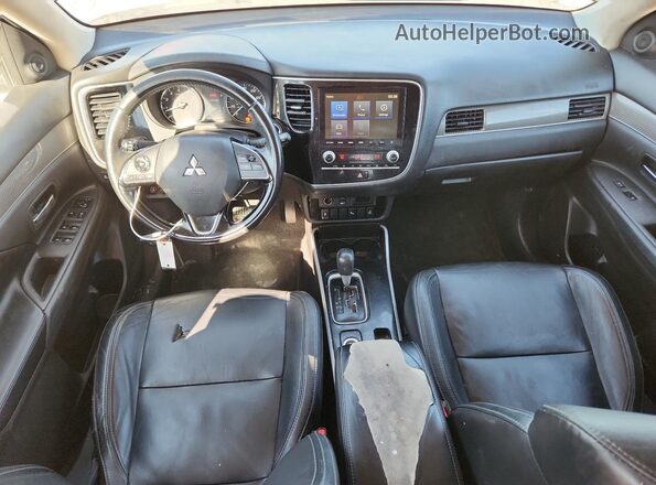 JA4AZ3A38LZ043015 2020 MITSUBISHI OUTLANDER White 