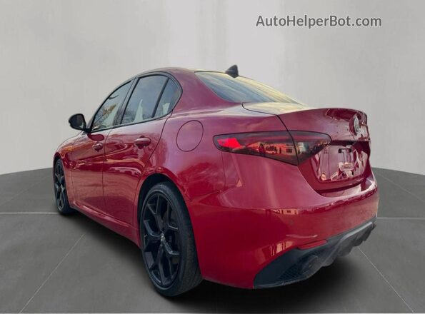 ZARFAMAN4L7626063 2020 ALFA ROMEO GIULIA Red Rear right