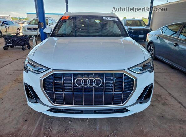 WA1EECF36N1138521 2022 AUDI Q3 White Widok z tyłu