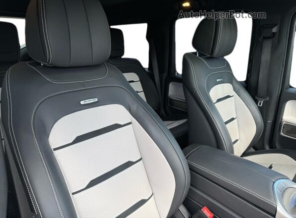 W1NYC7HJXRX494915 2024 MERCEDES-BENZ G-CLASS Black 