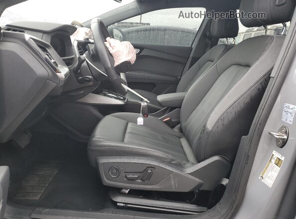 WA1LUBFZ7RP042778 2024 AUDI Q4 Gray წინა პანელის ხედი