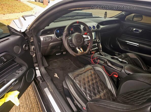 1FA6P8CF3L5140173 2020 FORD MUSTANG Silver Vista del compartimento del motor