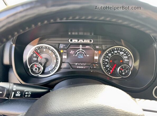 1C6RREBT8LN300501 2020 RAM 1500 Серый Вид щитка приборов