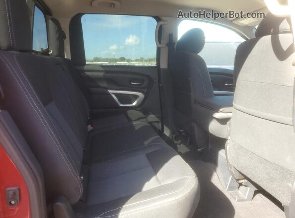 1N6AA1EJ4JN534595 2018 NISSAN TITAN Красный 