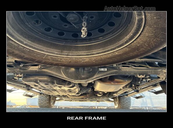 JTERU5JR2R6291595 2024 TOYOTA 4RUNNER White Engine compartment view
