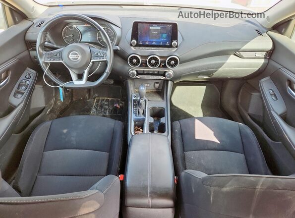 3N1AB8CV7NY319044 2022 NISSAN SENTRA Silver 