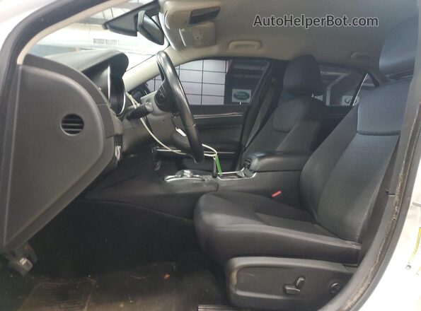 2C3CCAAG0JH308146 2018 CHRYSLER 300 White Widok deski rozdzielczej