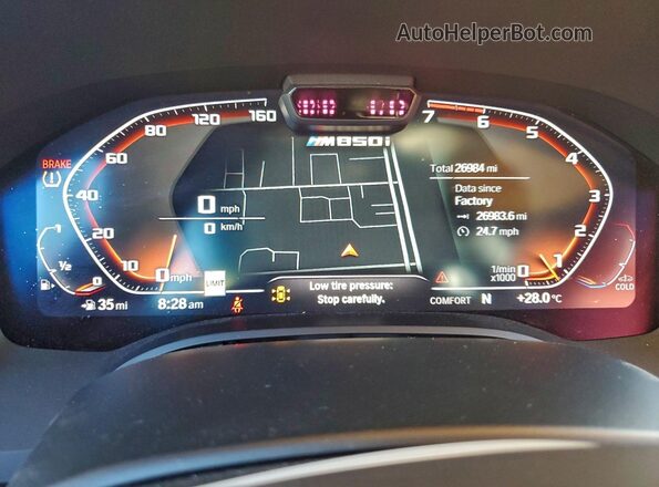 WBAFY4C03MCF29680 2021 BMW M8 Blue Vista de los asientos traseros