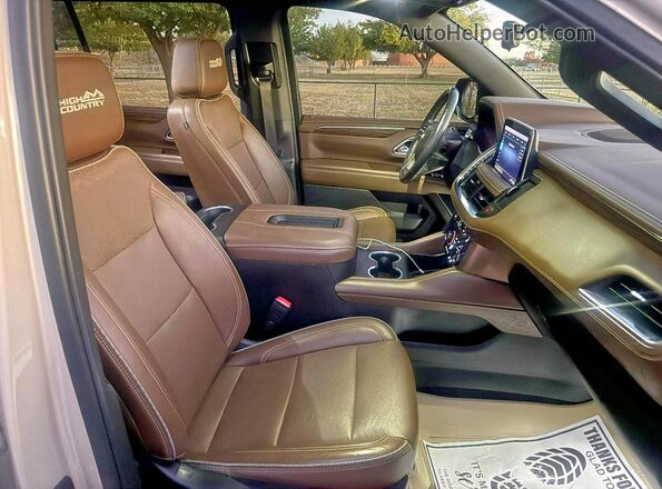 1GNSKGKL6MR296606 2021 CHEVROLET SUBURBAN Tan Vista trasera