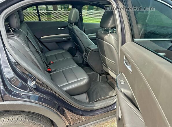 1GYFZDR43PF174188 2023 CADILLAC XT4 Blue Widok wnętrza z przodu