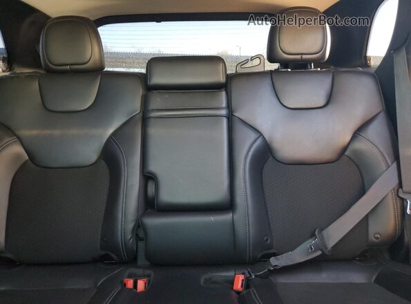 1C4PJMLX8KD398775 2019 JEEP GRAND CHER White უკანა სალონის ხედი