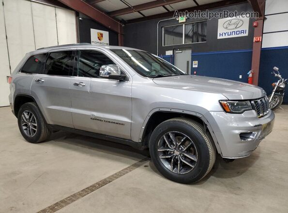 1C4RJEBG3HC933820 2017 JEEP GRAND CHER Silver Vista frontal