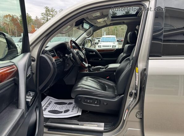 JTJHY7AX9K4295141 2019 LEXUS LX Silver 