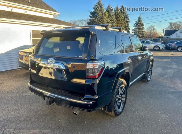 JTEBU5JR6L5769631 2020 TOYOTA 4RUNNER Black Front right