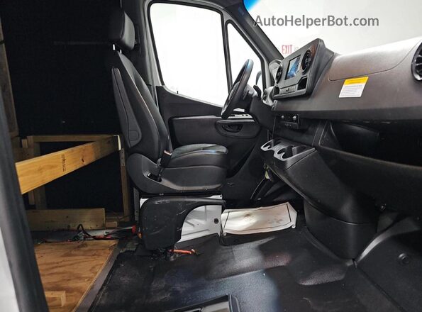 W1Y4NCHY5PT120427 2023 MERCEDES-BENZ SPRINTER Белый 