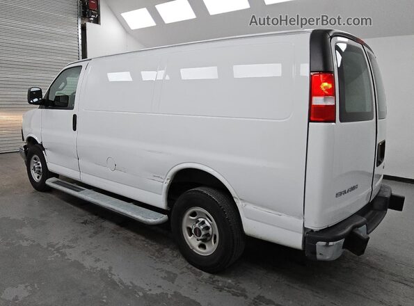 1GTW7AFP0R1159964 2024 GMC SAVANA White უკანა მარჯვენა