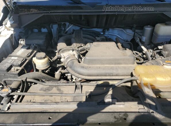 1N6BF0KY6LN810098 2020 NISSAN NV White VIN կոդի պիտակի տեսք