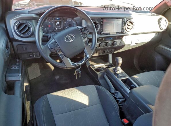 3TYRZ5CNXNT023683 2022 TOYOTA TACOMA Red Vista del cuadro de instrumentos
