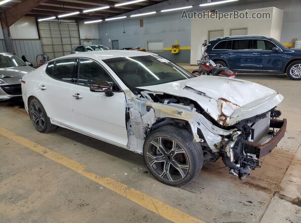 KNAE15LA8M6089983 2021 KIA STINGER White Widok z przodu